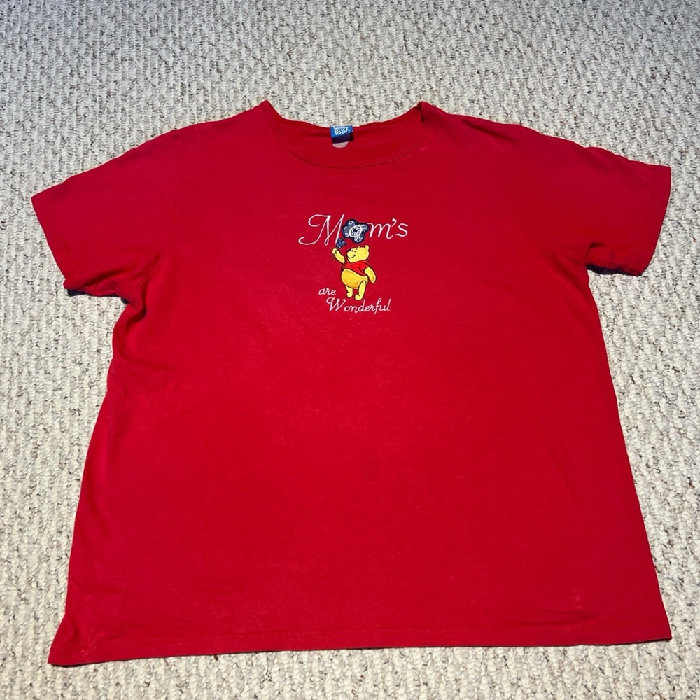 Vintage Winnie the Pooh Mom’s t-shirt.
